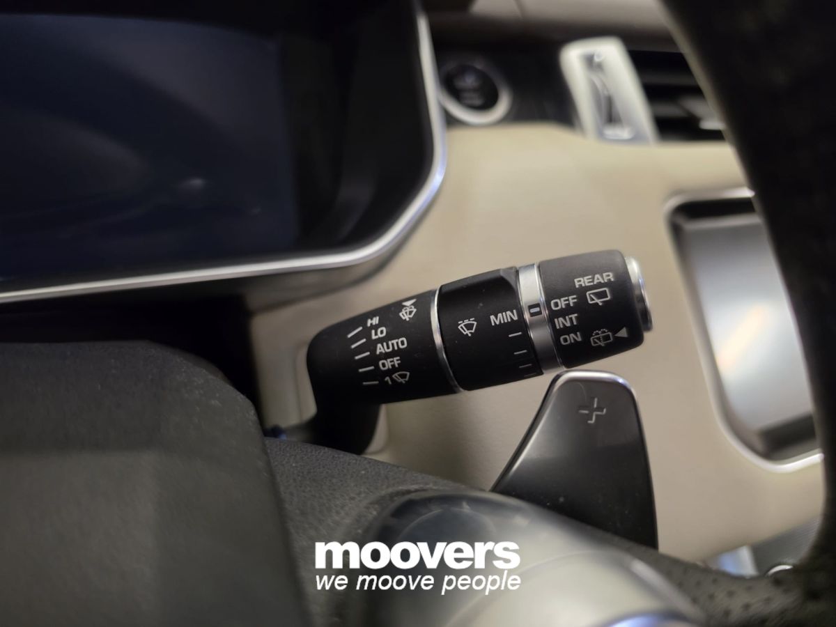 Land rover Range Rover Sport 3.0 TDV6 HSE Dynamic 